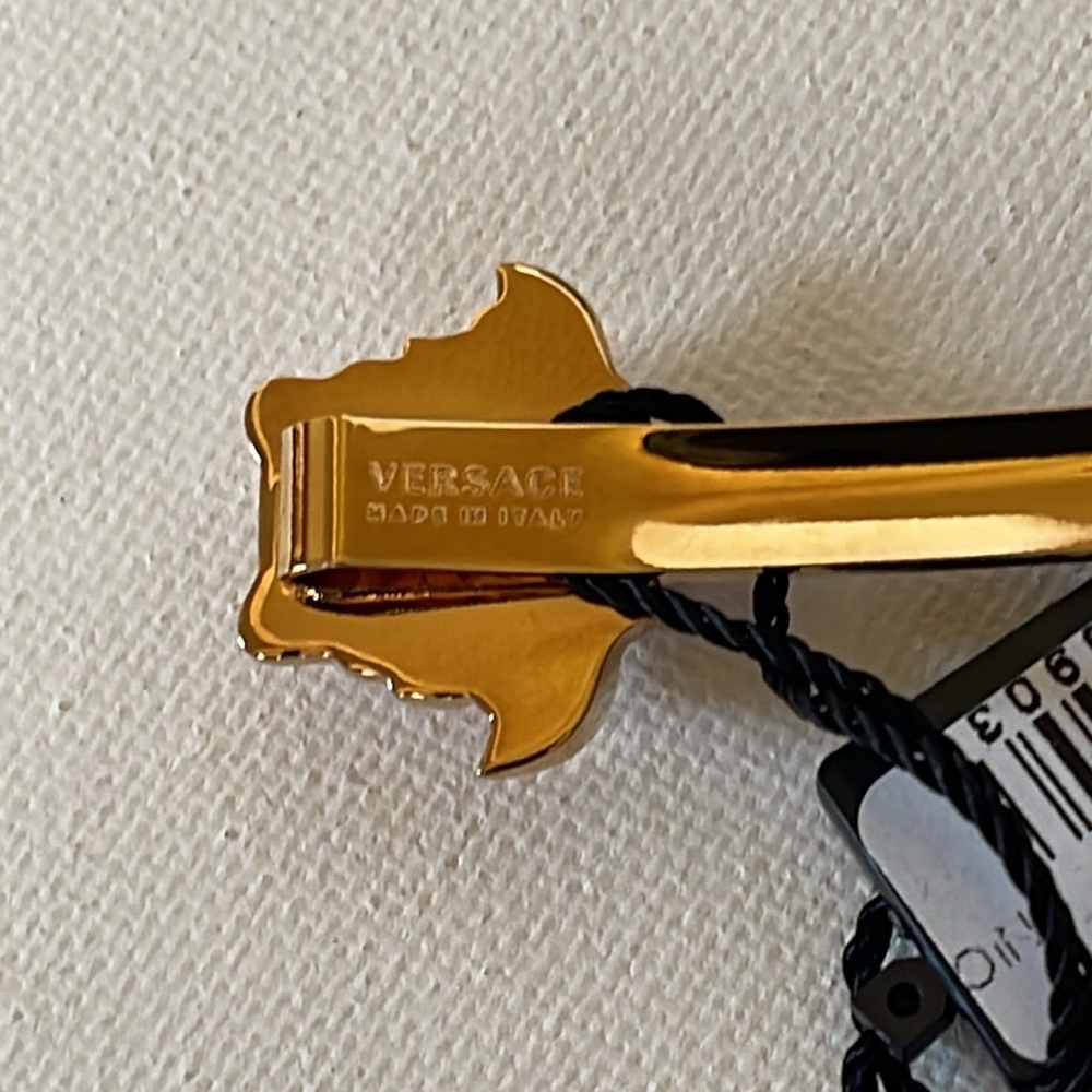 NWT VERSACE LA MEDUSA HAIR PIN MADE IN ITALY - Picture 7 of 8